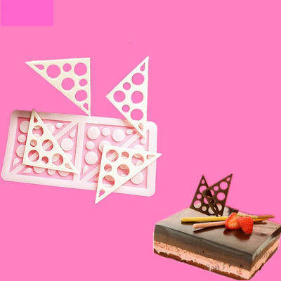 Moule silicone triangle design pour chocolat ou déco