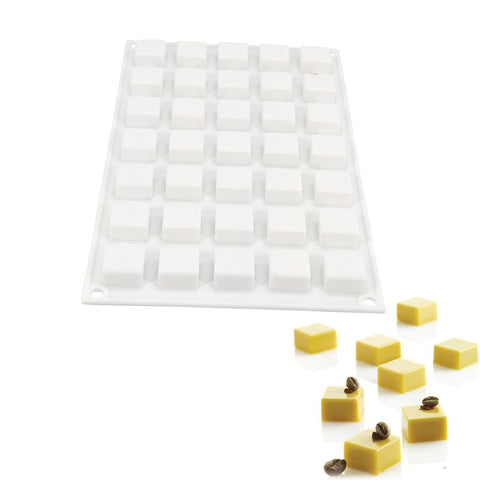 Moule silicone carrés 35 cavités pour chocolats ou mignardises